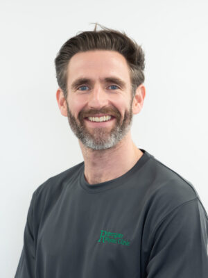 Physiotherapist Liam Physiotherapist in Pontefract to Treat Pain